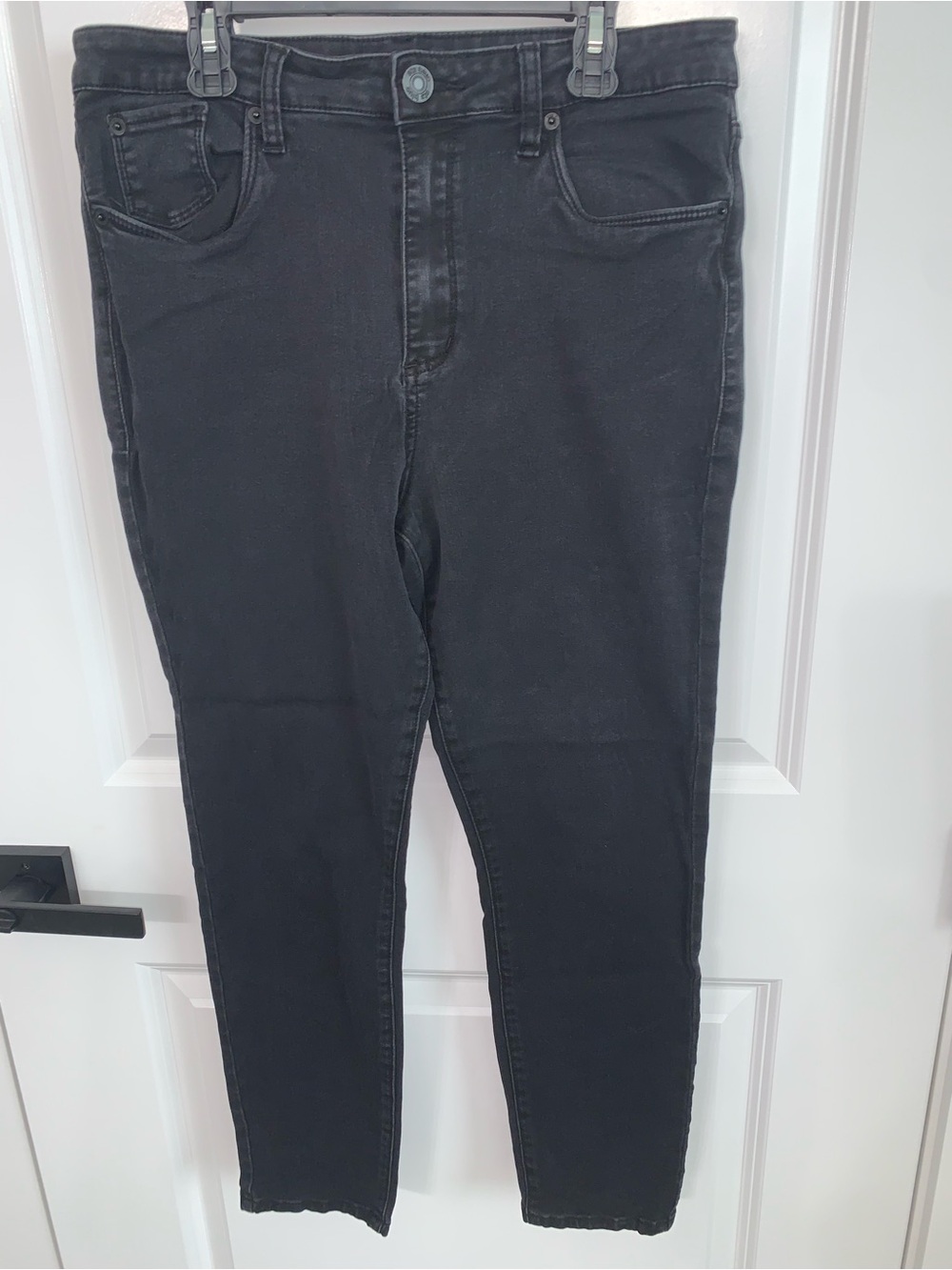 STS Blue Women's Black Skinny Jeans